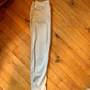 Kensie Jeans- Cropped tan skinny jeans